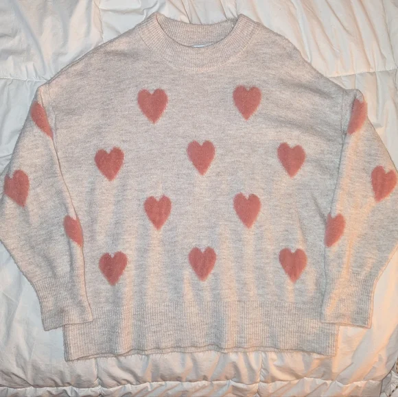 🩷♥️Crown& Ivy M Sweater Hearts - Picture 1 of 5